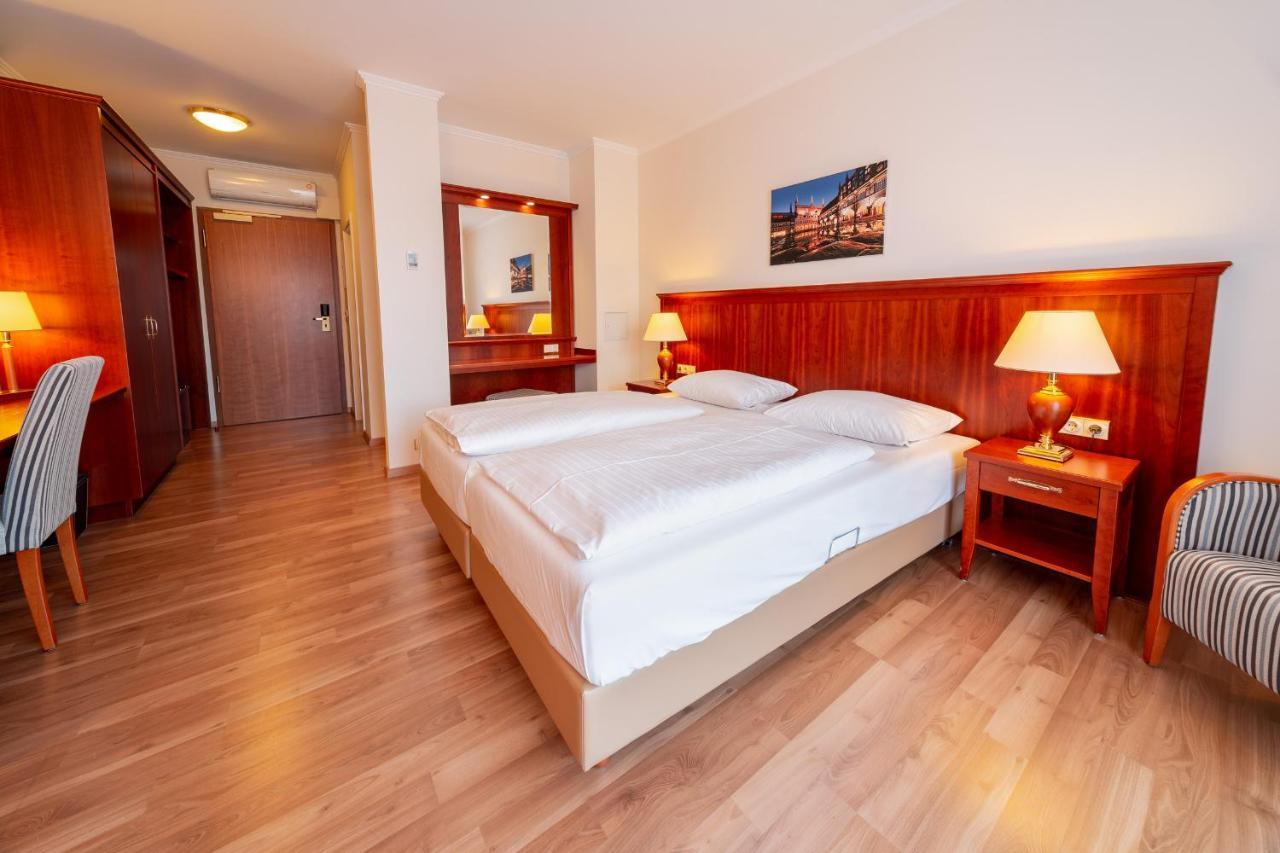 Hanseatischer Hof Hotel 4*