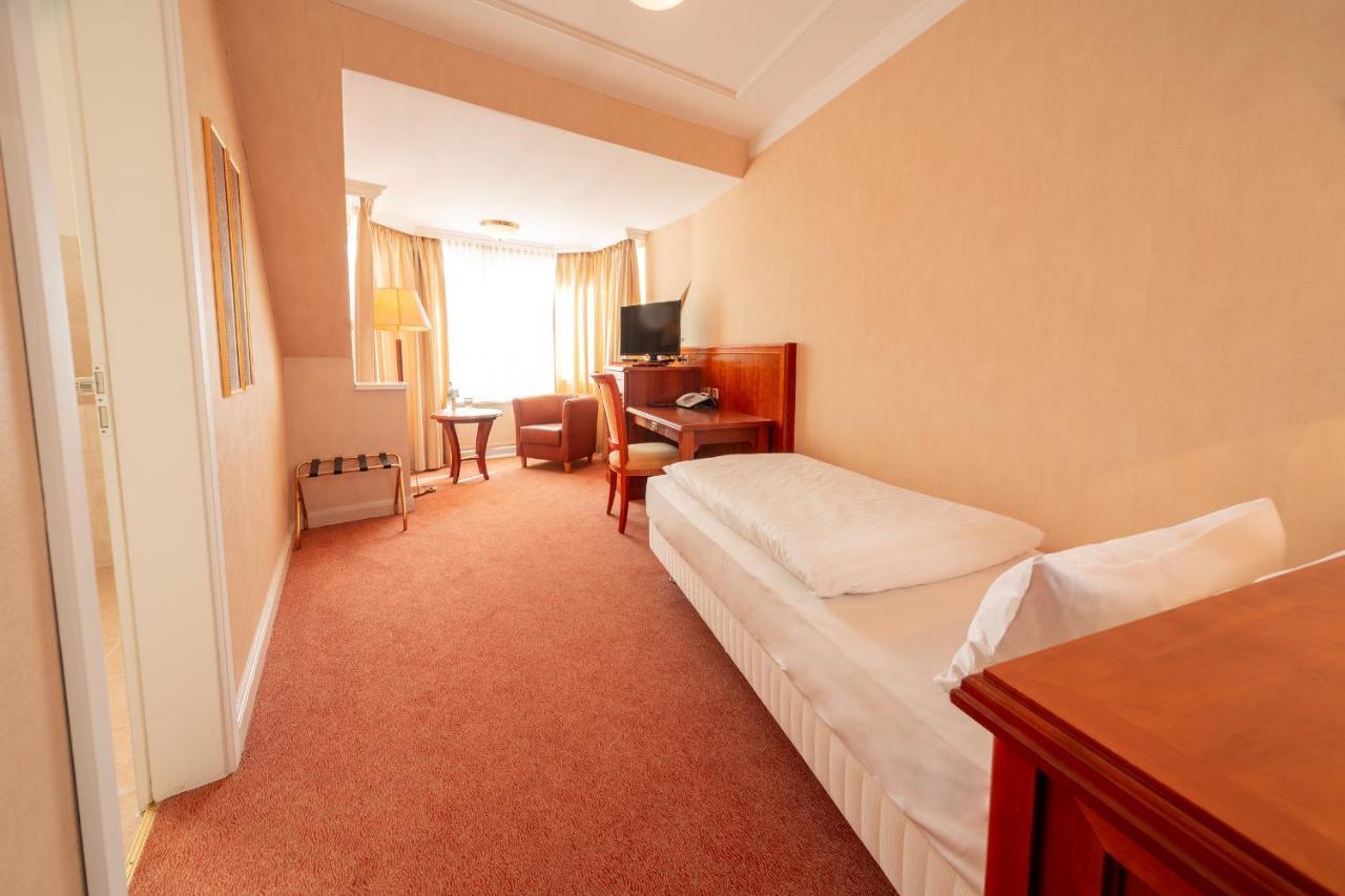 Hanseatischer Hof 4*